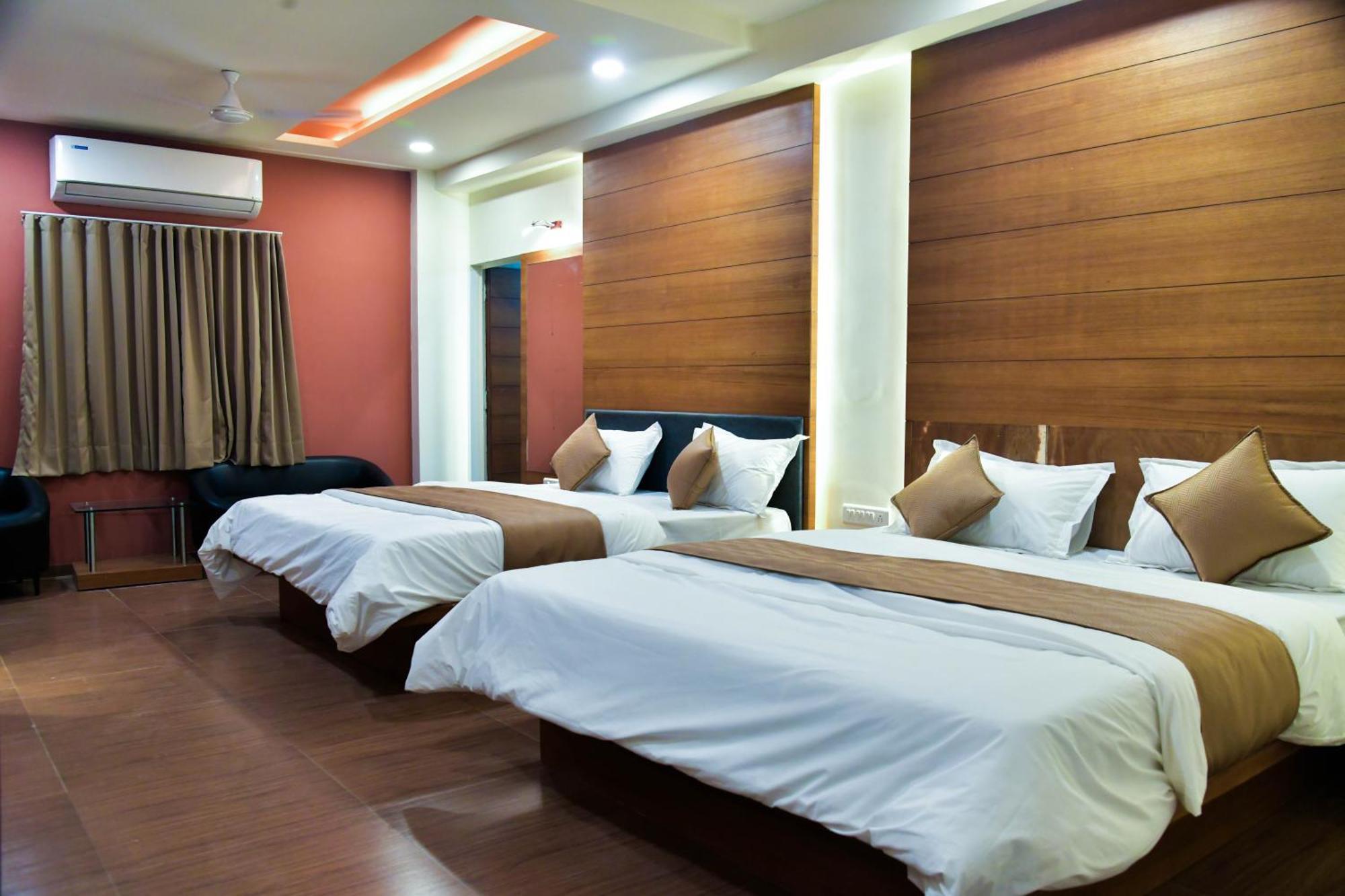 Hotel Ashooka Inn Gandhinagar Exterior foto
